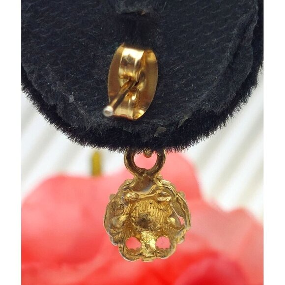 Tiny Minimalist Gold Tone & Purple Crystal Drop Dangle Floral Earrings Sparkle - Picture 8 of 9